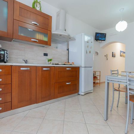 Appartamento Al Posto Giusto Сиракузы Экстерьер фото