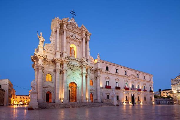 Appartamento Al Posto Giusto Сиракузы Экстерьер фото