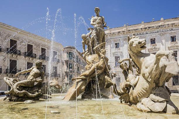 Appartamento Al Posto Giusto Сиракузы Экстерьер фото